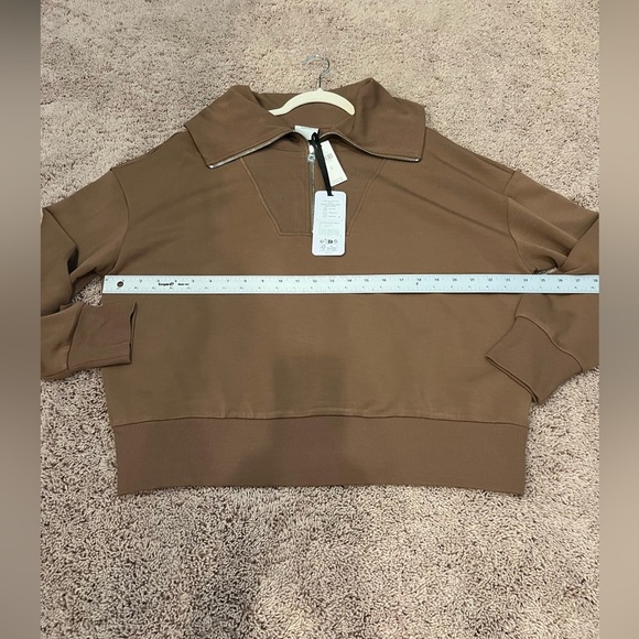 NWT new medium Anthropologie Varley Catherine half zip sweatshirt cedar brown - Picture 15 of 17